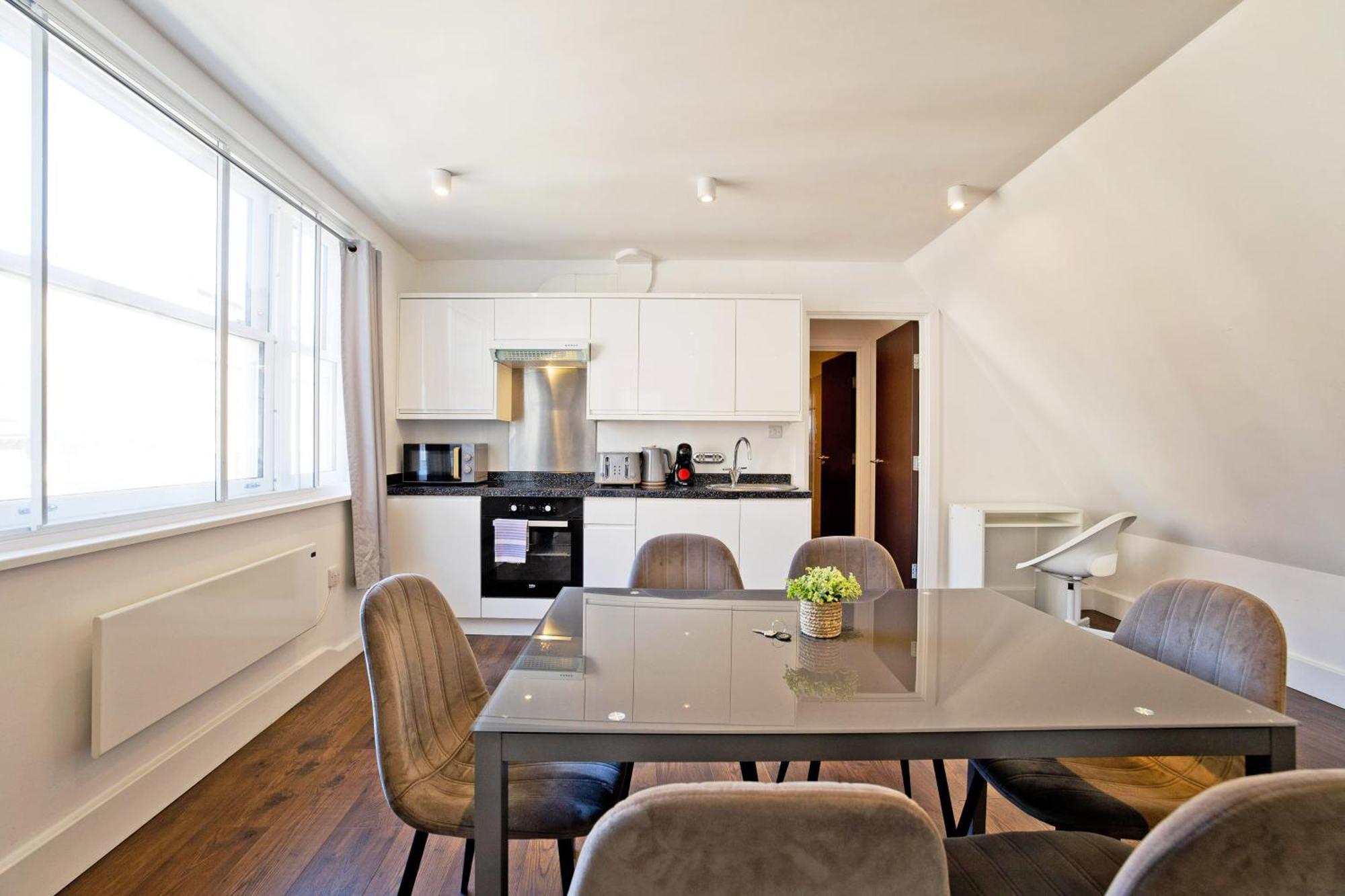 לונדון Imperial Middlesex Street Apartments מראה חיצוני תמונה