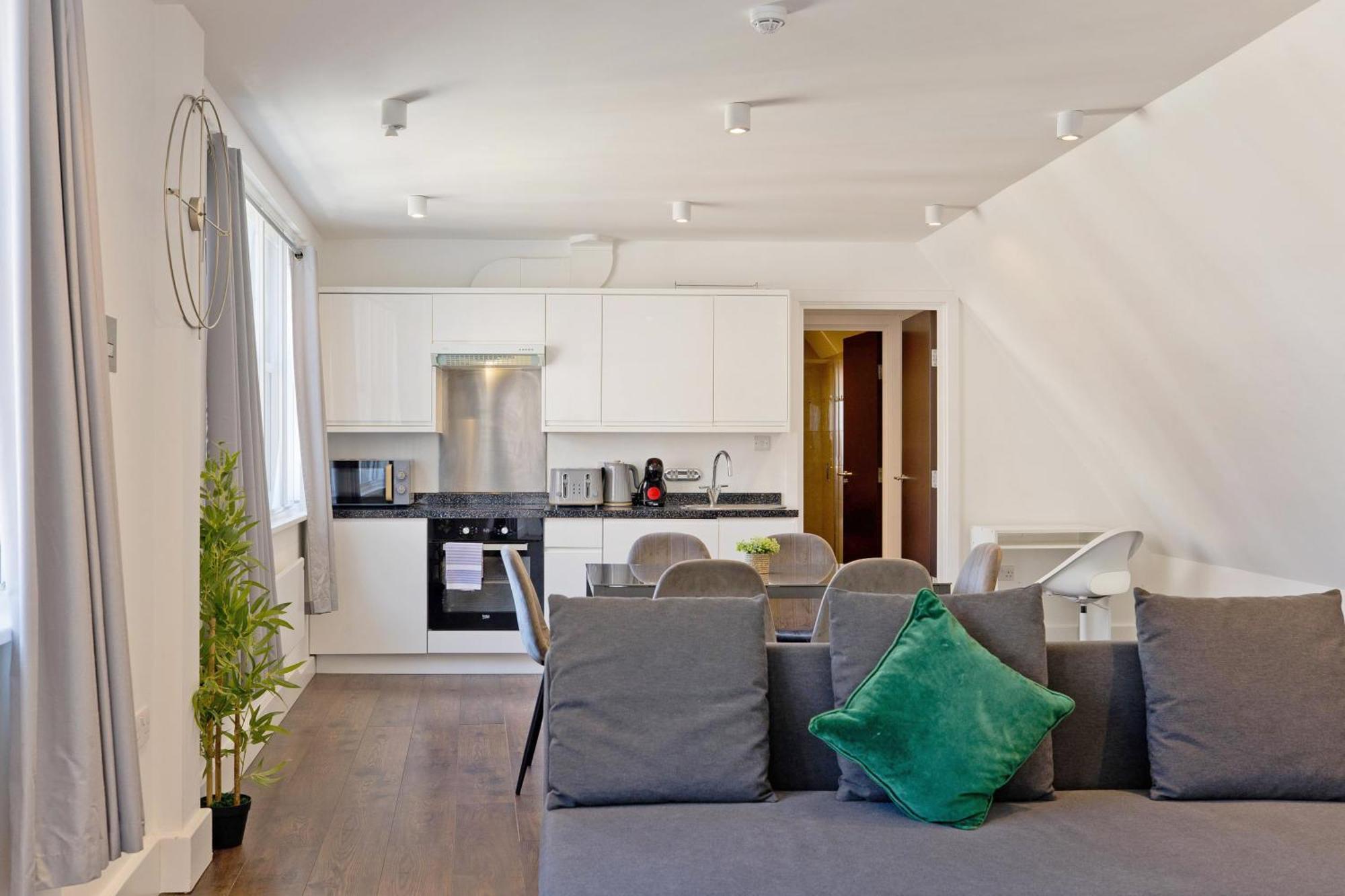 לונדון Imperial Middlesex Street Apartments מראה חיצוני תמונה