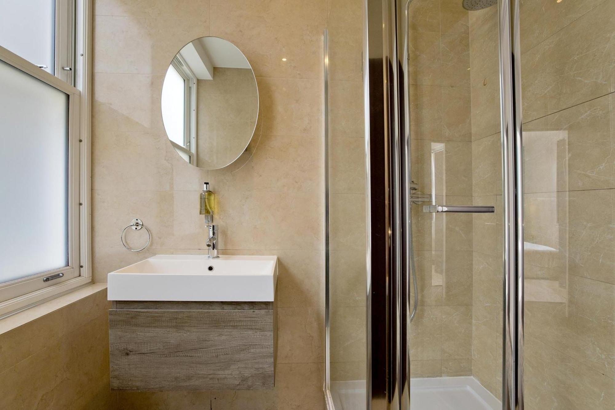 לונדון Imperial Middlesex Street Apartments מראה חיצוני תמונה