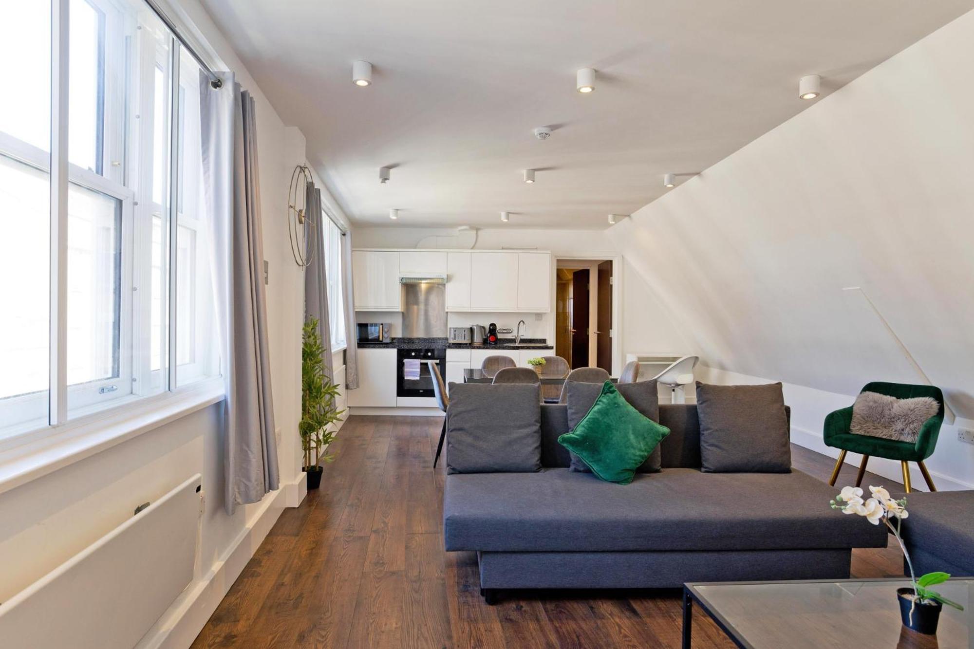 לונדון Imperial Middlesex Street Apartments מראה חיצוני תמונה