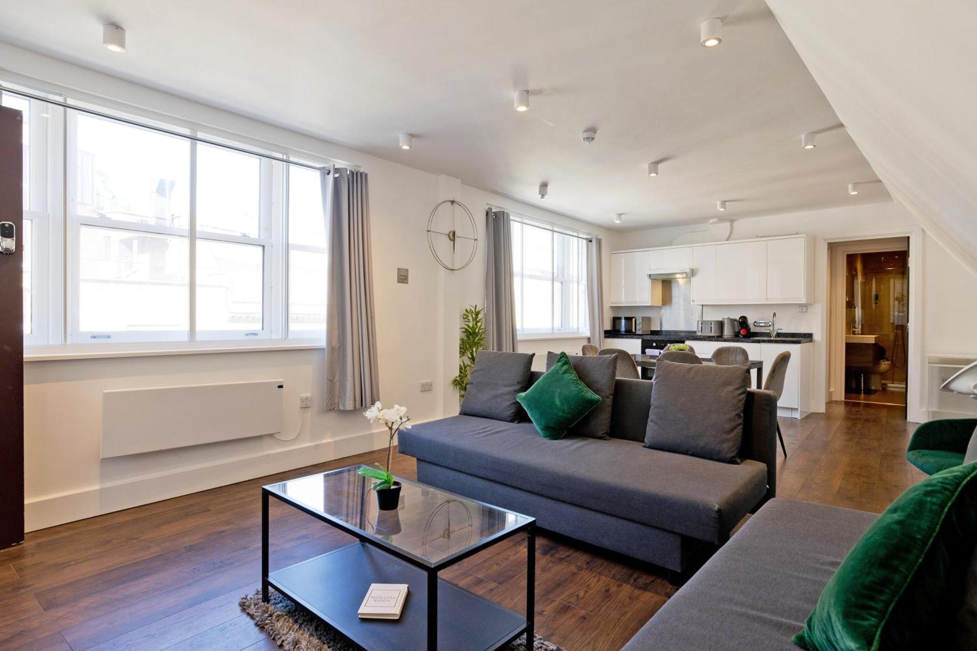 לונדון Imperial Middlesex Street Apartments מראה חיצוני תמונה