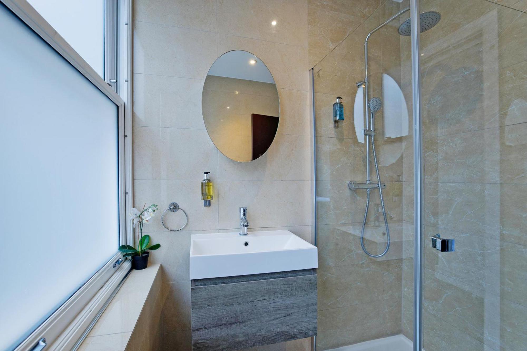 לונדון Imperial Middlesex Street Apartments מראה חיצוני תמונה
