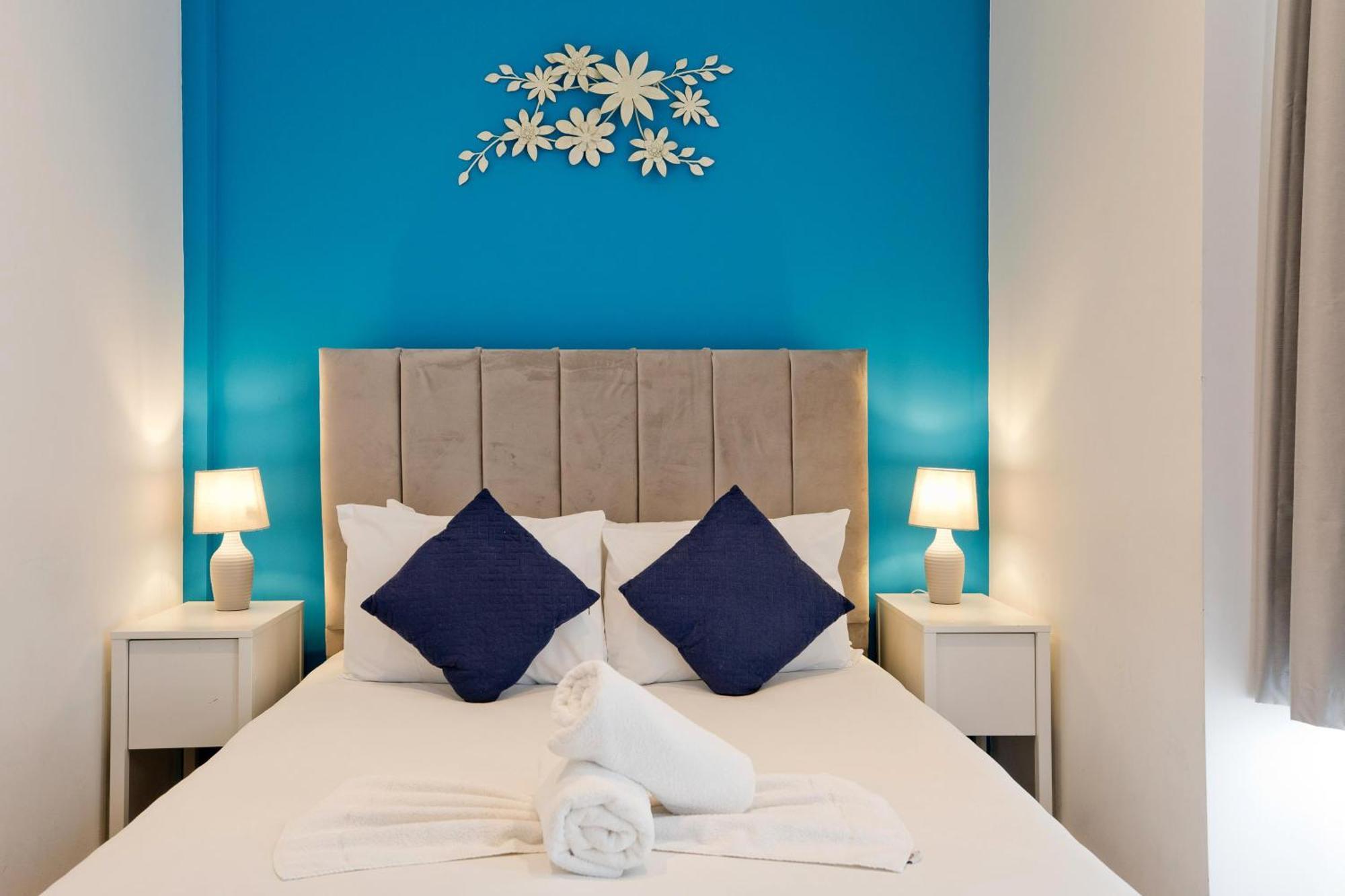 לונדון Imperial Middlesex Street Apartments מראה חיצוני תמונה