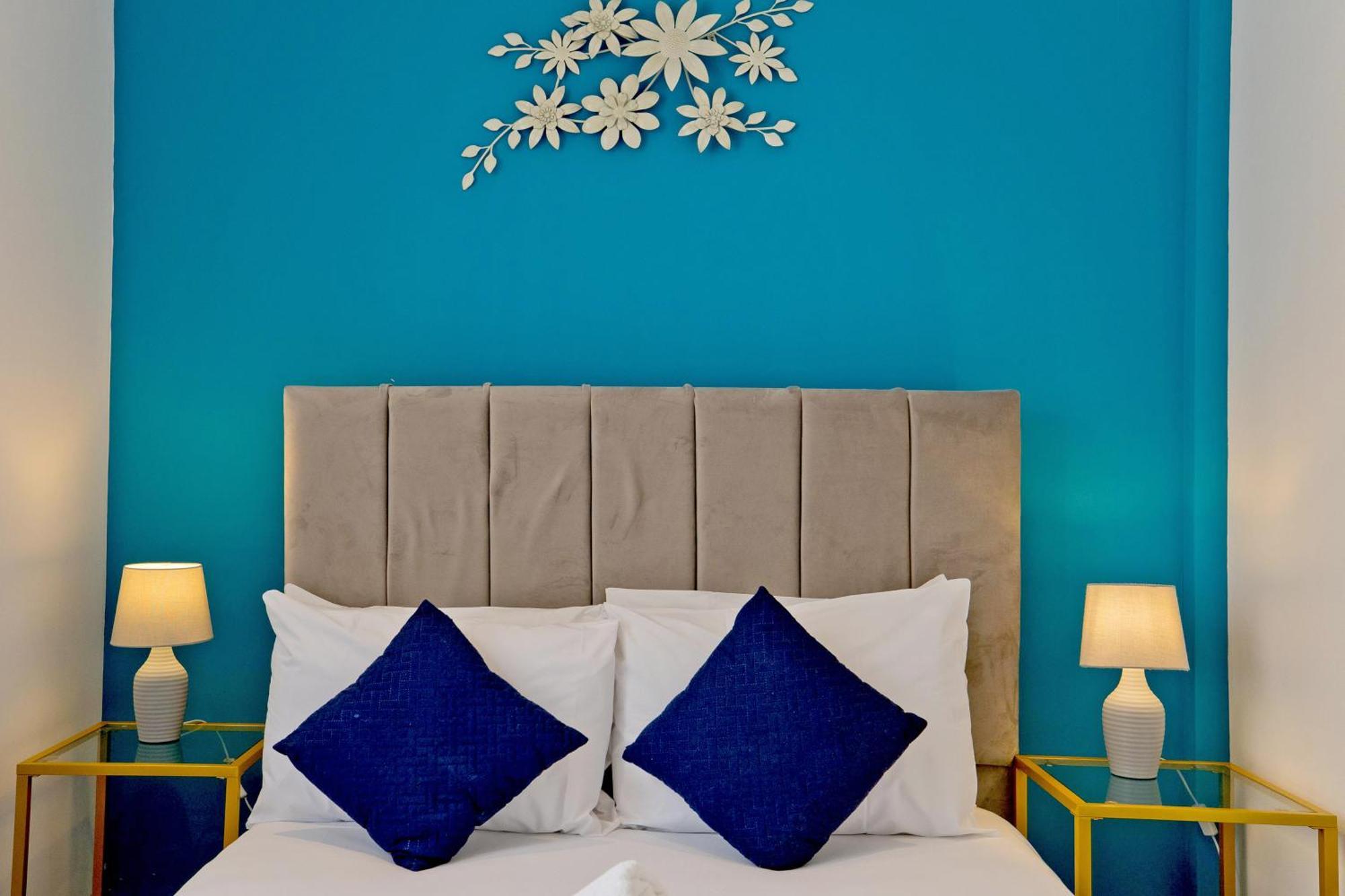 לונדון Imperial Middlesex Street Apartments מראה חיצוני תמונה